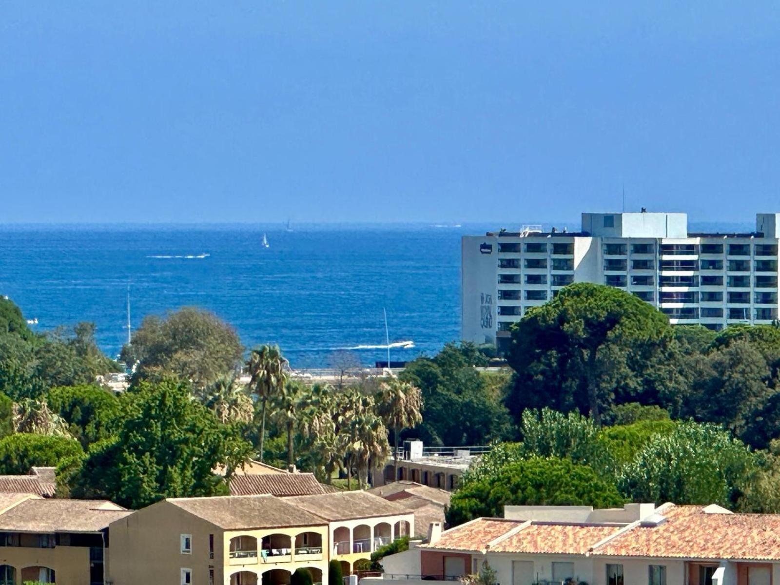 מאנדליה-לה-נאפול Appartement T3 De Standing Vue Mer Et Marina מראה חיצוני תמונה